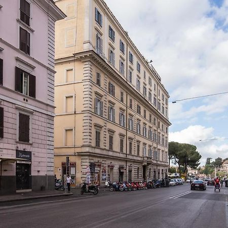Sweet Home Colosseo روما المظهر الخارجي الصورة