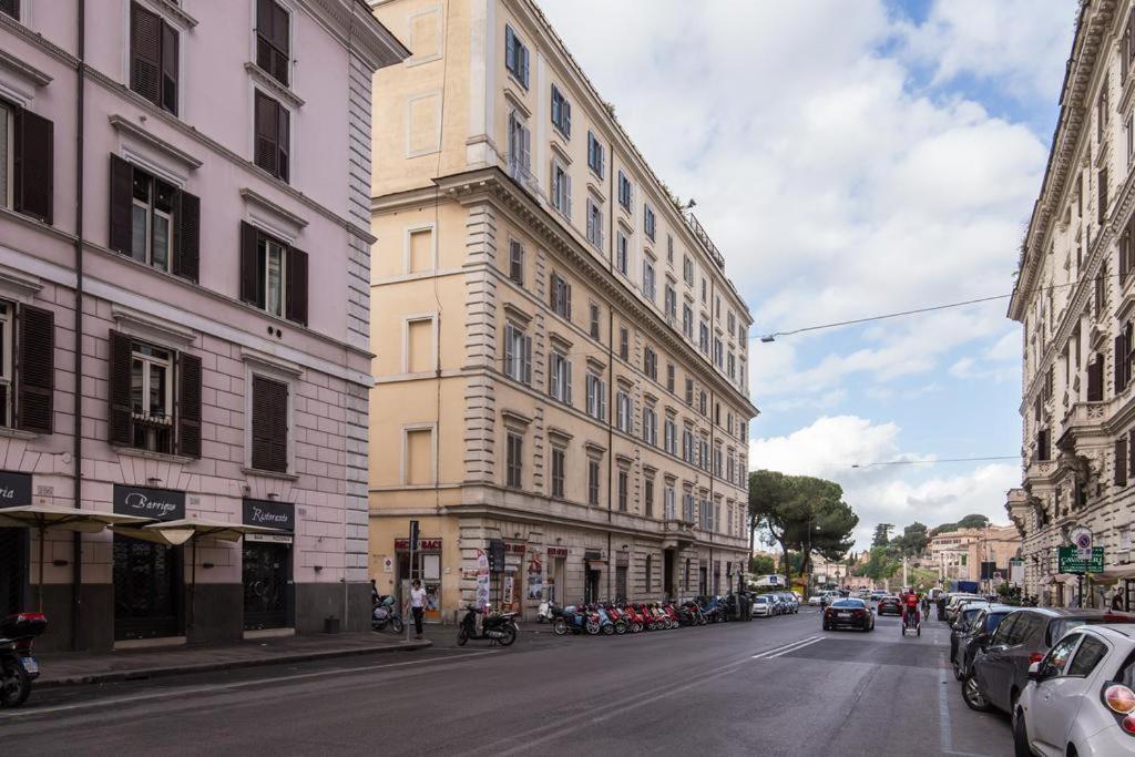 Sweet Home Colosseo روما المظهر الخارجي الصورة
